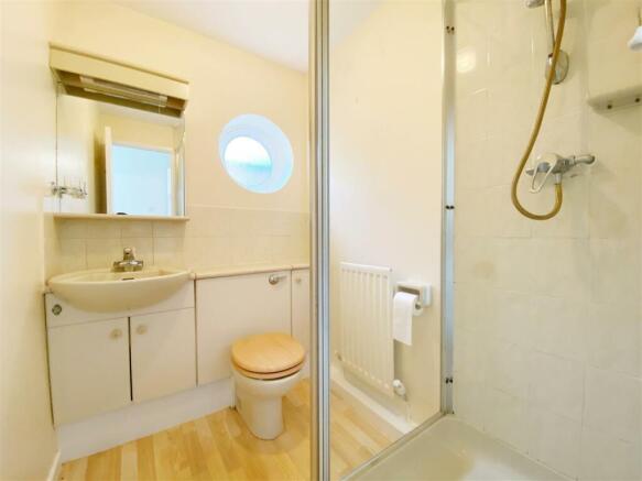 En-Suite.jpg