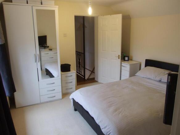1bed1.JPG
