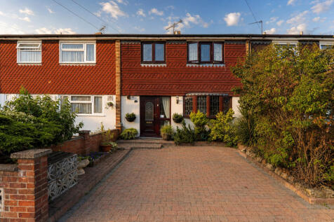 Udall Gardens, Collier Row, RM5