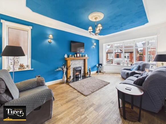 CAM03440G0-PR0533...