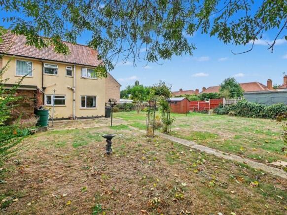 Arnold Close, Ipswich Suffolk, IP1 photo 3