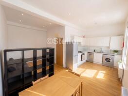 21, Cardozo Road, London N7 9RJ