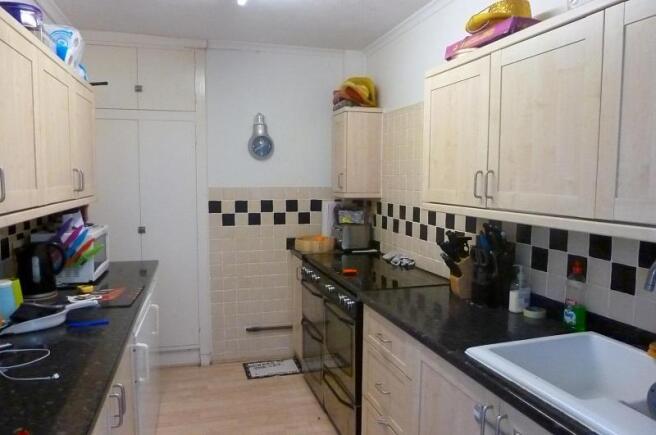 Kitchen (Main)