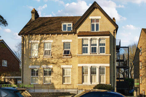 Sylvan Road, London, SE19