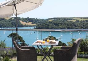 Hir Kemmyns, Upper Castle Road, Truro TR2 5BZ