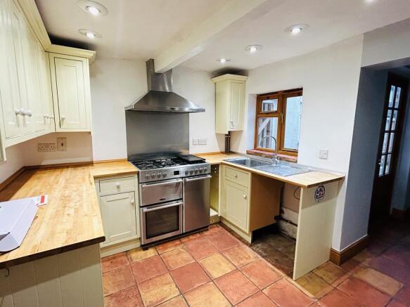 Kitchen.JPEG