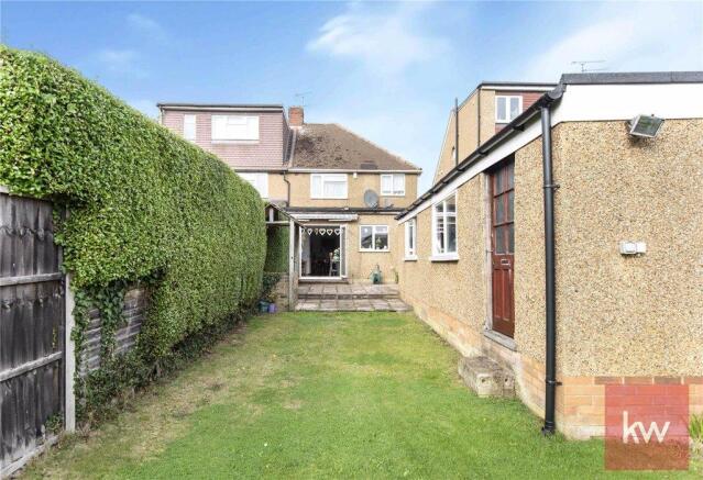 Gardens & Garage