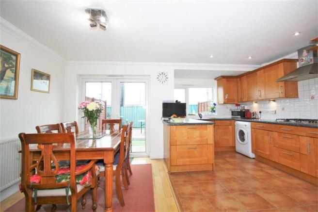 Kitchen / Dining