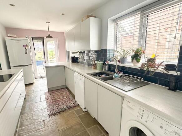 Kitchen / Breakfast Room