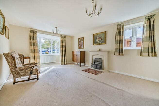 Living Room.jpg