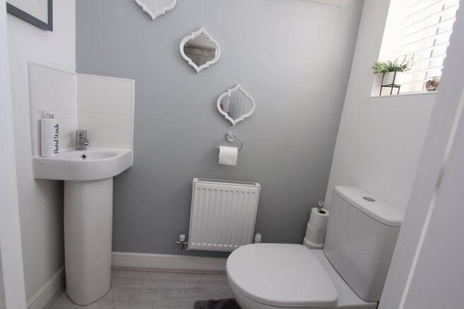 Cloakroom/WC