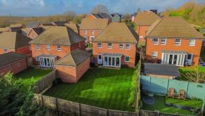 19, Clementina Crescent, Haywards Heath RH16 4ZP