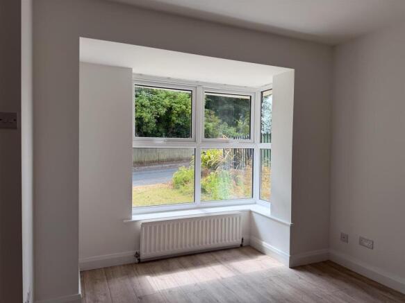 4 bed Detached for sale Image 6