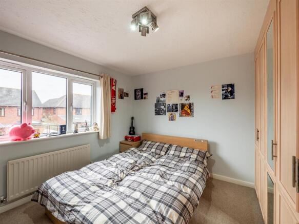 bedroom three_1.jpg