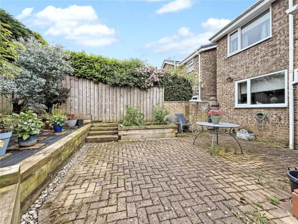 4 bed Semi-Detached for sale Image 4