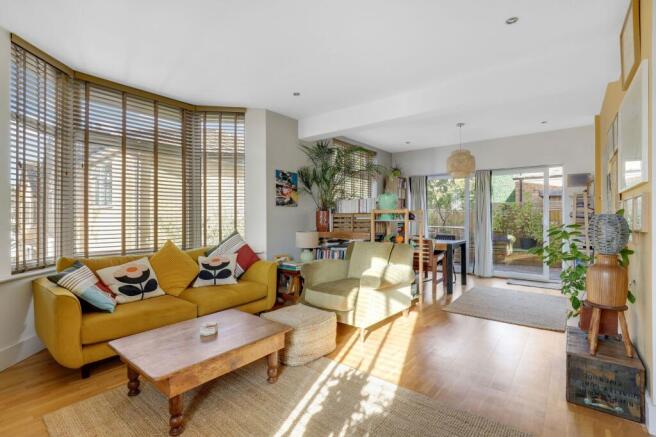 Living/Dining Room