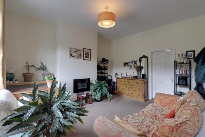 3 bed Terraced for sale Image 4