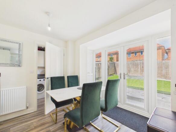 3 bed Detached for sale Image 8