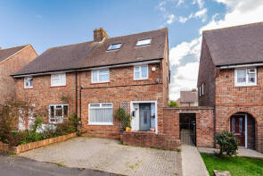 63, Amberley Drive, Hove BN3 8JP