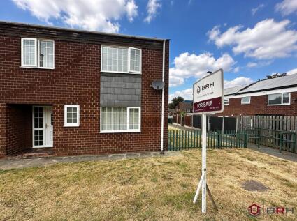 Clover Walk, Bolton-Upon-Dearne, S63