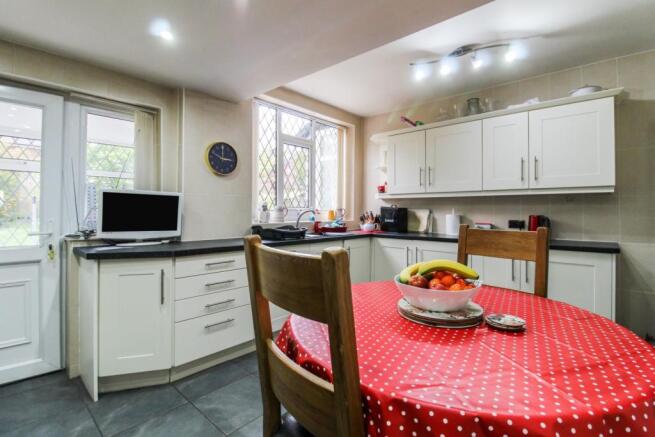 Kitchen/Breakfast