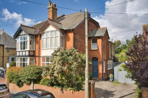 Blenheim Road, Deal, Kent, CT14