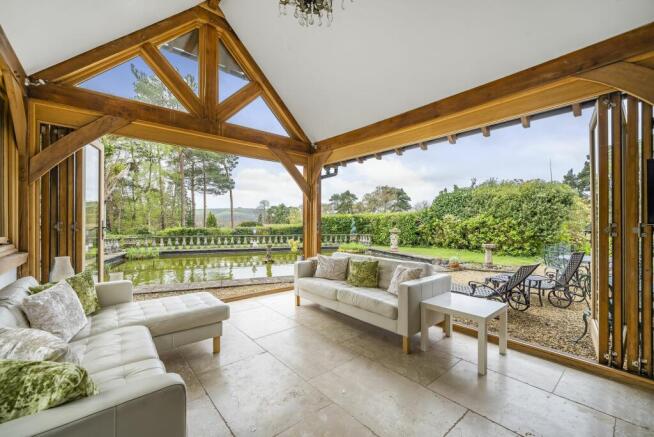 Breakfast room