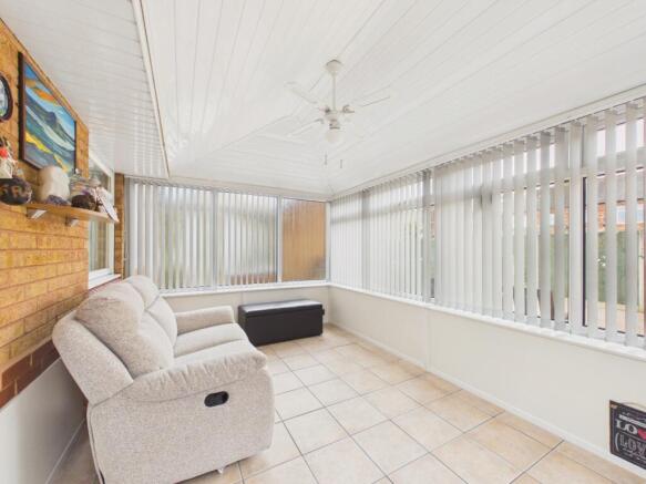2 bed Semi-Detached Bungalow for sale Image 5