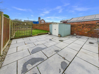 Broadleys, Clay Cross, S45