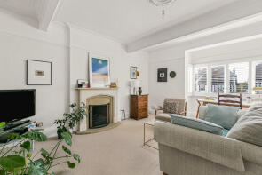 Flat 3a, 8, Croham Park Avenue, South Croydon CR2 7HH