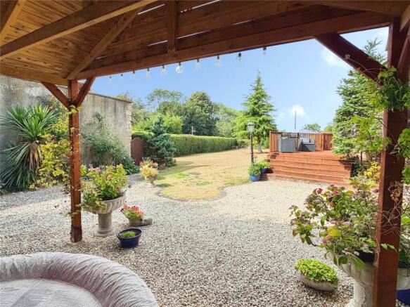 2 bed Bungalow for sale Image 7
