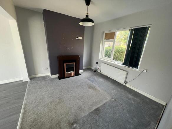 3 bed Semi-Detached for sale Image 8