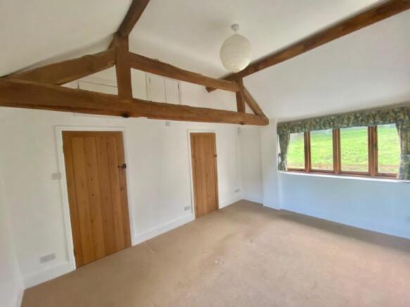 2 bed barn conversion to let shipston on stour
