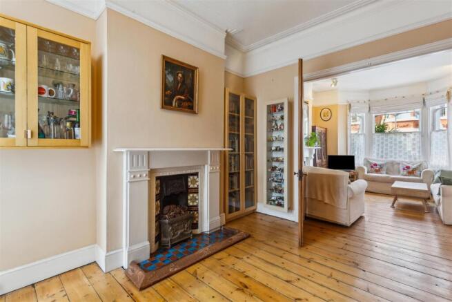 St Albans Avenue, W4 - FOR SALE