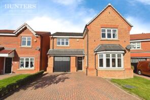 31, Amberwood Drive, Lundwood, Barnsley S71 5FQ