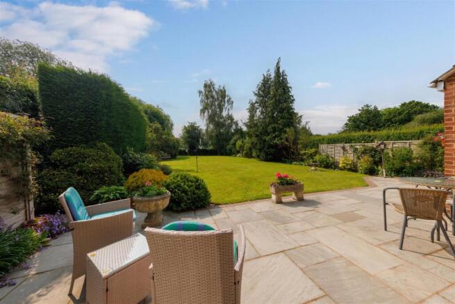 Generous Sized Rear Garden