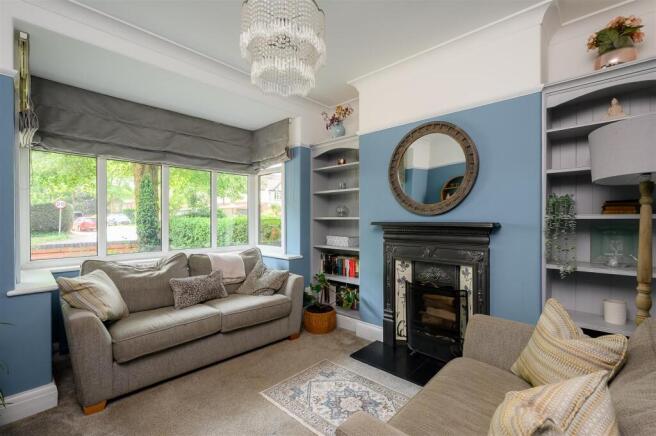 3 bed Semi-Detached for sale Image 6
