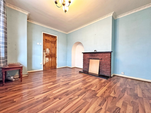 Glebefields Road, TIPTON, DY4 0NG photo 4