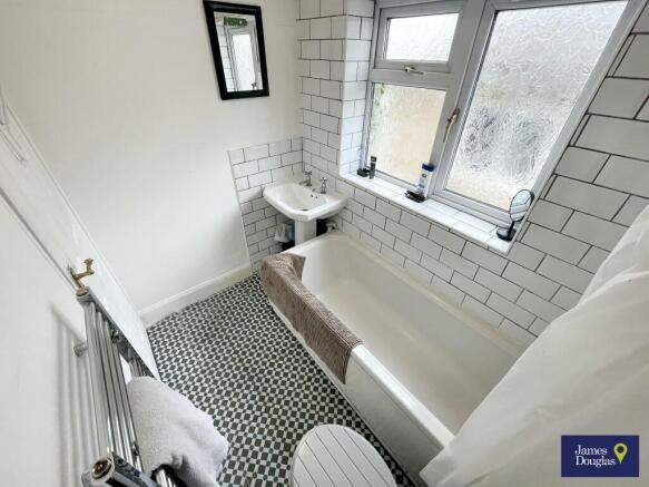 Bathroom2