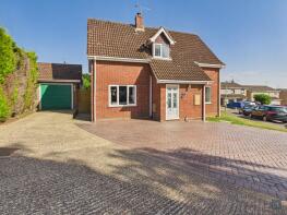 46, Elizabeth Way, Stowmarket IP14 5AX