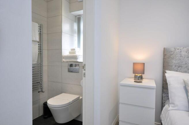 2 bed Apartment for sale Image 7