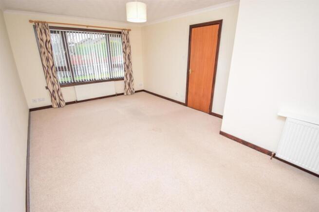 LOUNGE-DINING ROOM-2.jpg