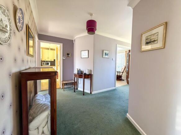 Heathfield Road, Nailsea, North Somerset, BS48 photo 4
