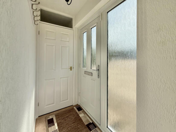 2 bed Detached Bungalow for sale Image 4