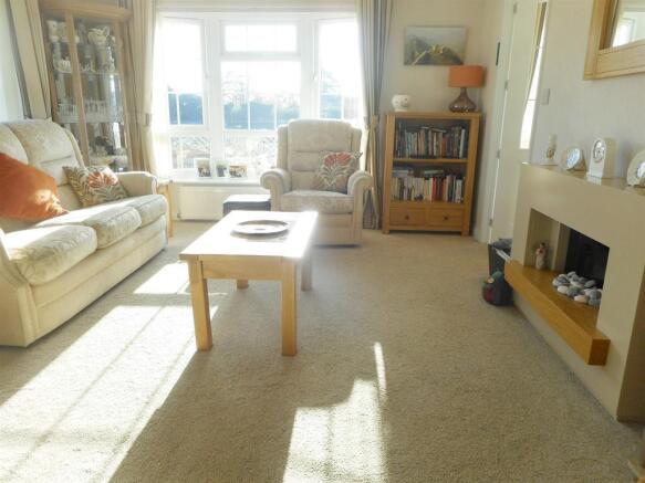 2 bed Park Home for sale Image 4