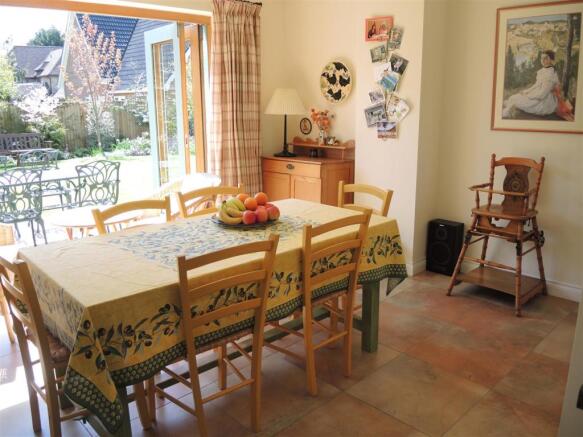 Kitchen rochure 3.jp