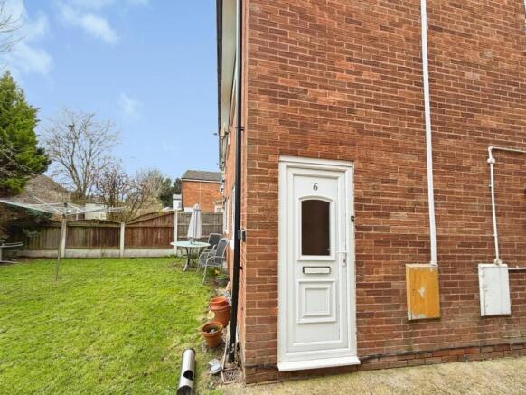 0b14f528--4F7C-96A1-714CA3DFA860-22636-000008A7027