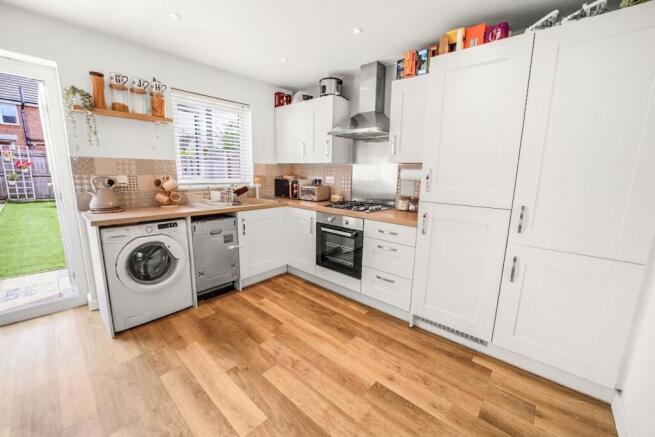 Otley Close, Newton-Le-Willows, WA12 photo 4