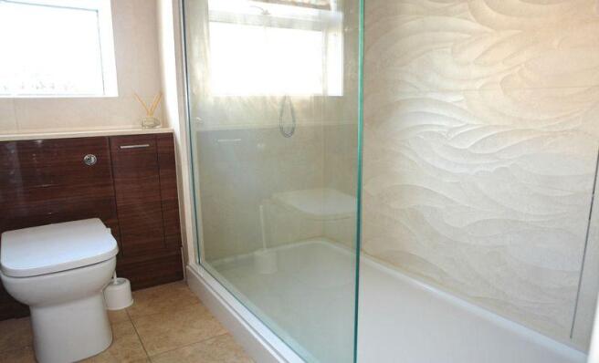 Spacious shower