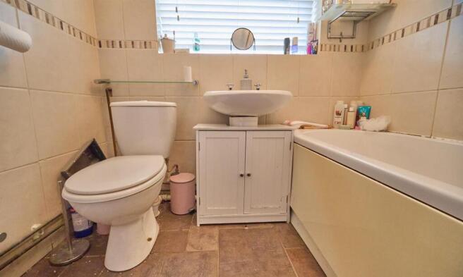 BATHROOM TO REAR